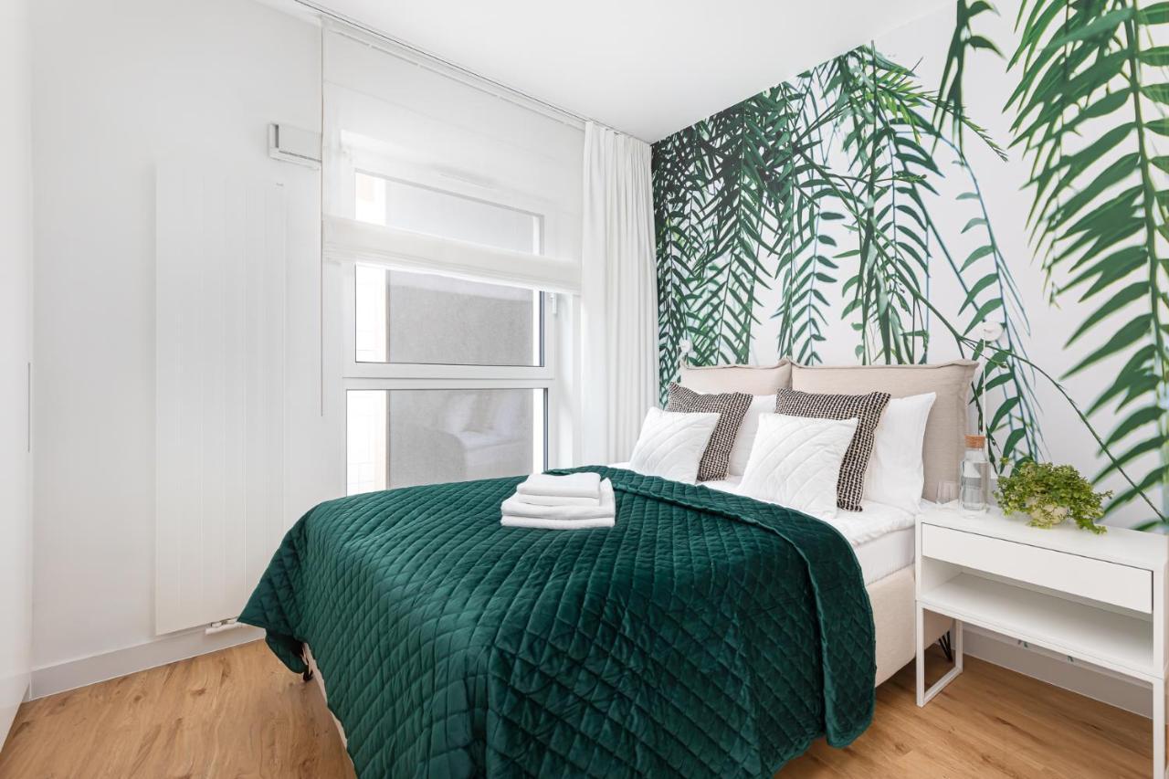 Ecru Luxurious Apartment In Port Praski With Balcony Wwa35 Варшава Экстерьер фото