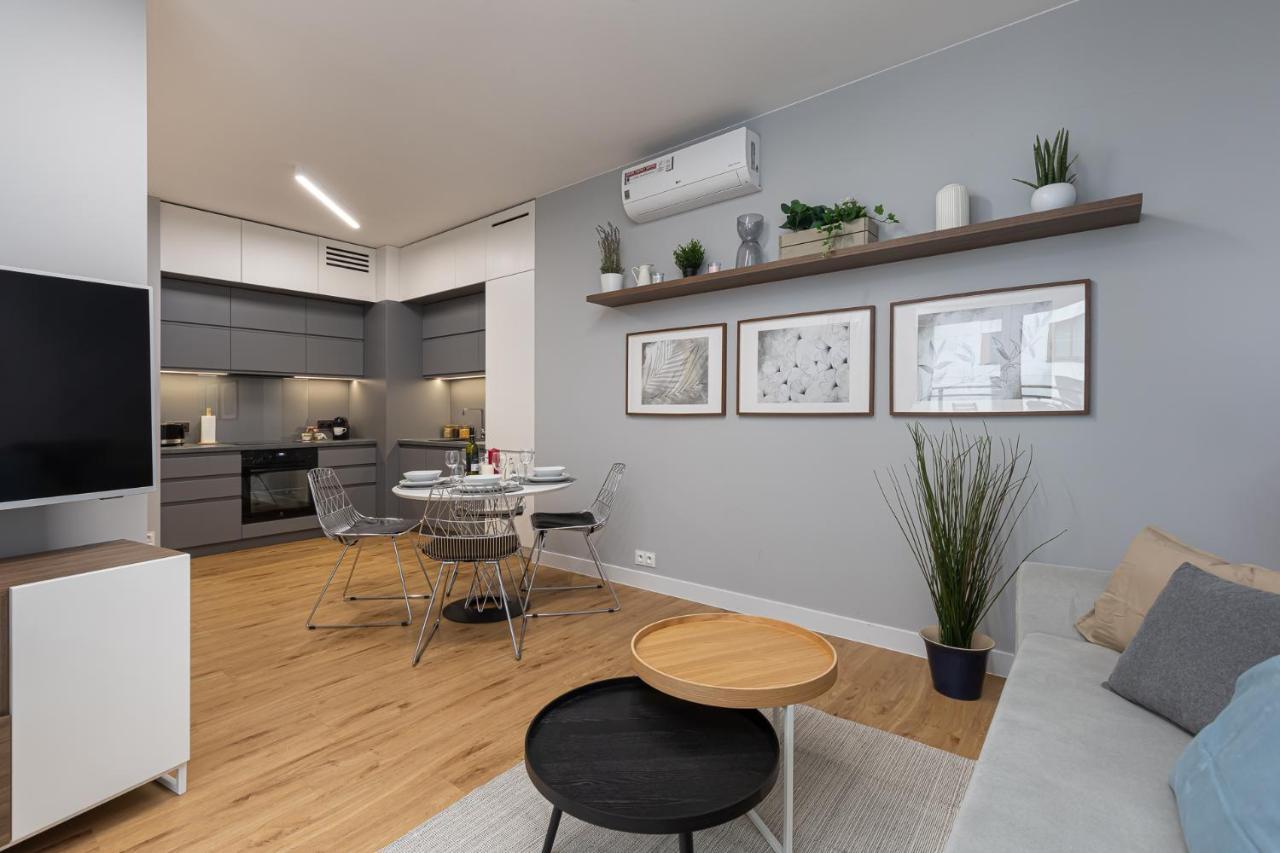 Ecru Luxurious Apartment In Port Praski With Balcony Wwa35 Варшава Экстерьер фото