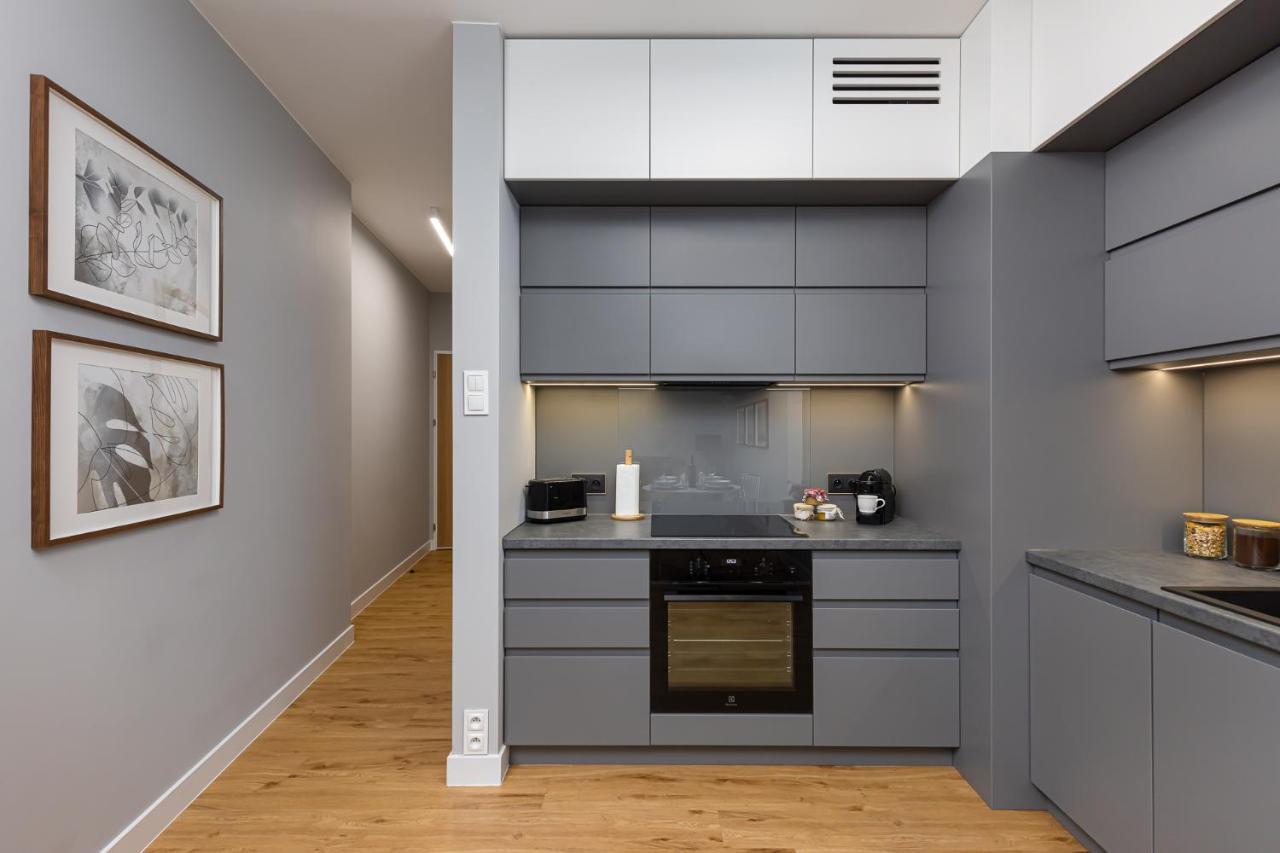 Ecru Luxurious Apartment In Port Praski With Balcony Wwa35 Варшава Экстерьер фото